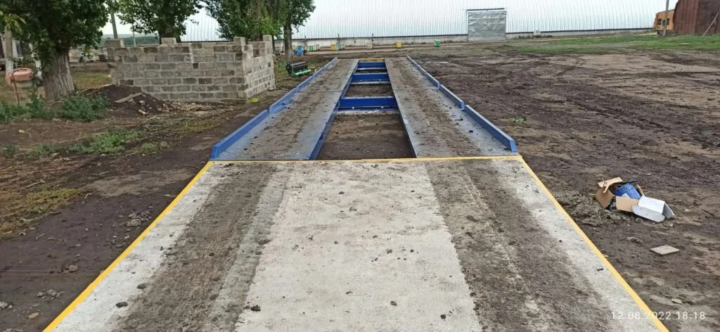 Кіровоградська область Ваги автомобільні ТИТАН-ВА-С18-Н 60/80 (загальний вид) Кіровоградська область Ваги автомобільні ТИТАН-ВА-С18-Н 60/80 - загальний вид