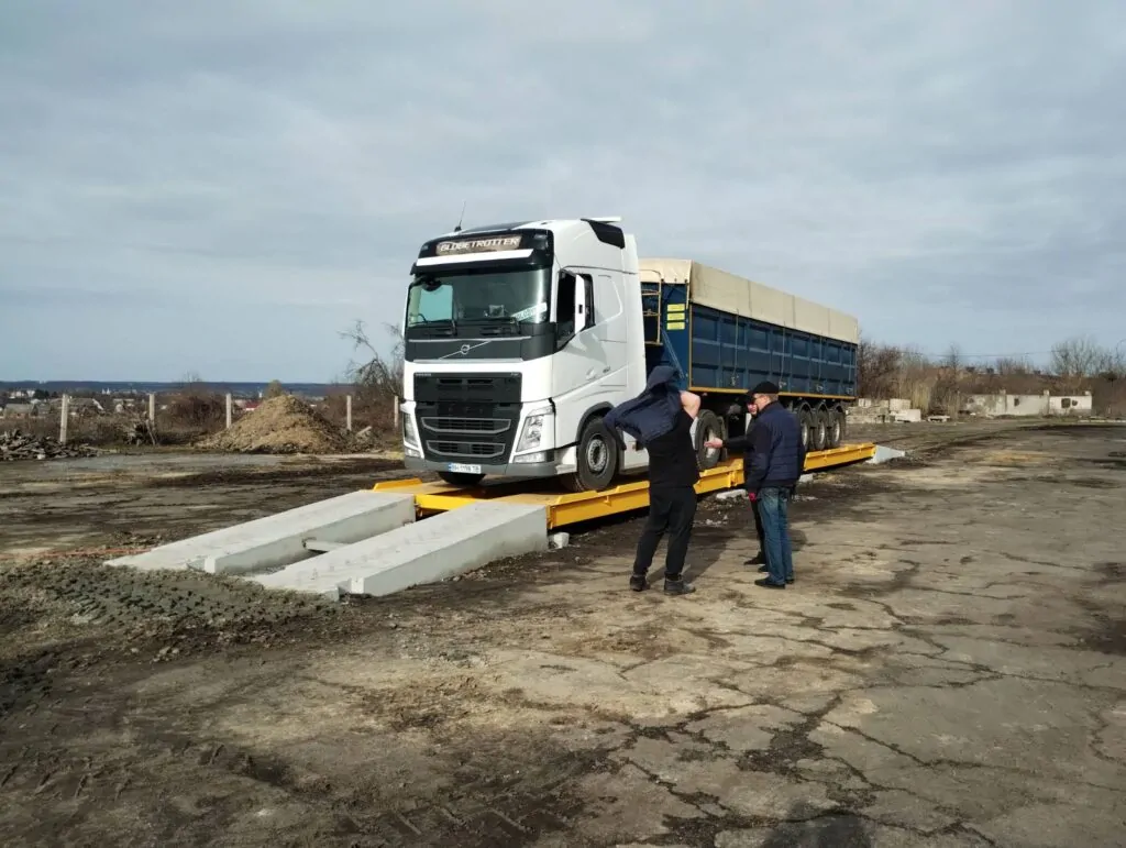 Автомобільні ваги Титан Універсал на 60 тонн у Черкаській області Автомобільні ваги Титан Універсал на 60 тонн у Черкаській області - СЦМА КВК