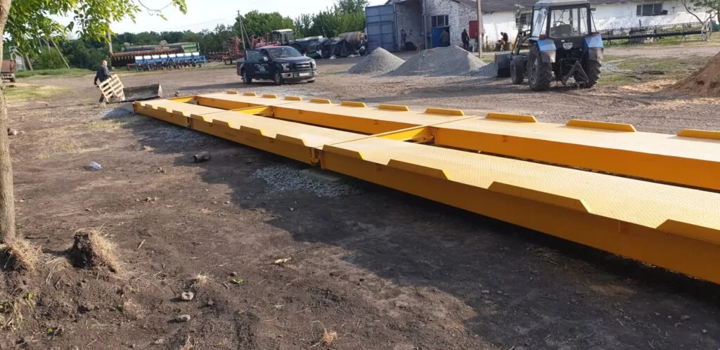 Криворізька вагова компанія встановила автомобільні ваги в Полтавській області - загальний вид