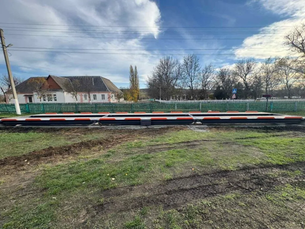 Одеська область: монтаж автомобільної ваги 18 м від Криворізької Вагової Компані - монтаж