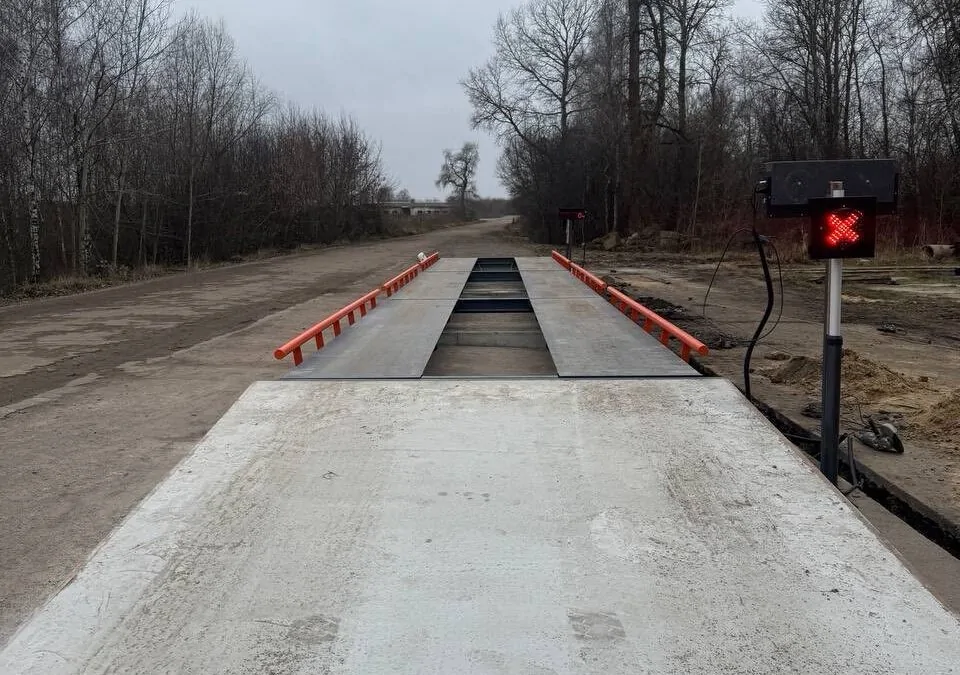 Автомобільні ваги SCMA KVK у Чернігівській області: монтаж із світлофорною індик - СЦМА КВК